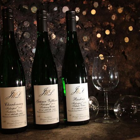 Weingut Langmayer Wosendorf in der Wachau Bagian luar foto